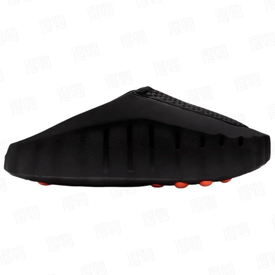 Nike Mind 001 Black - vue de face all-black