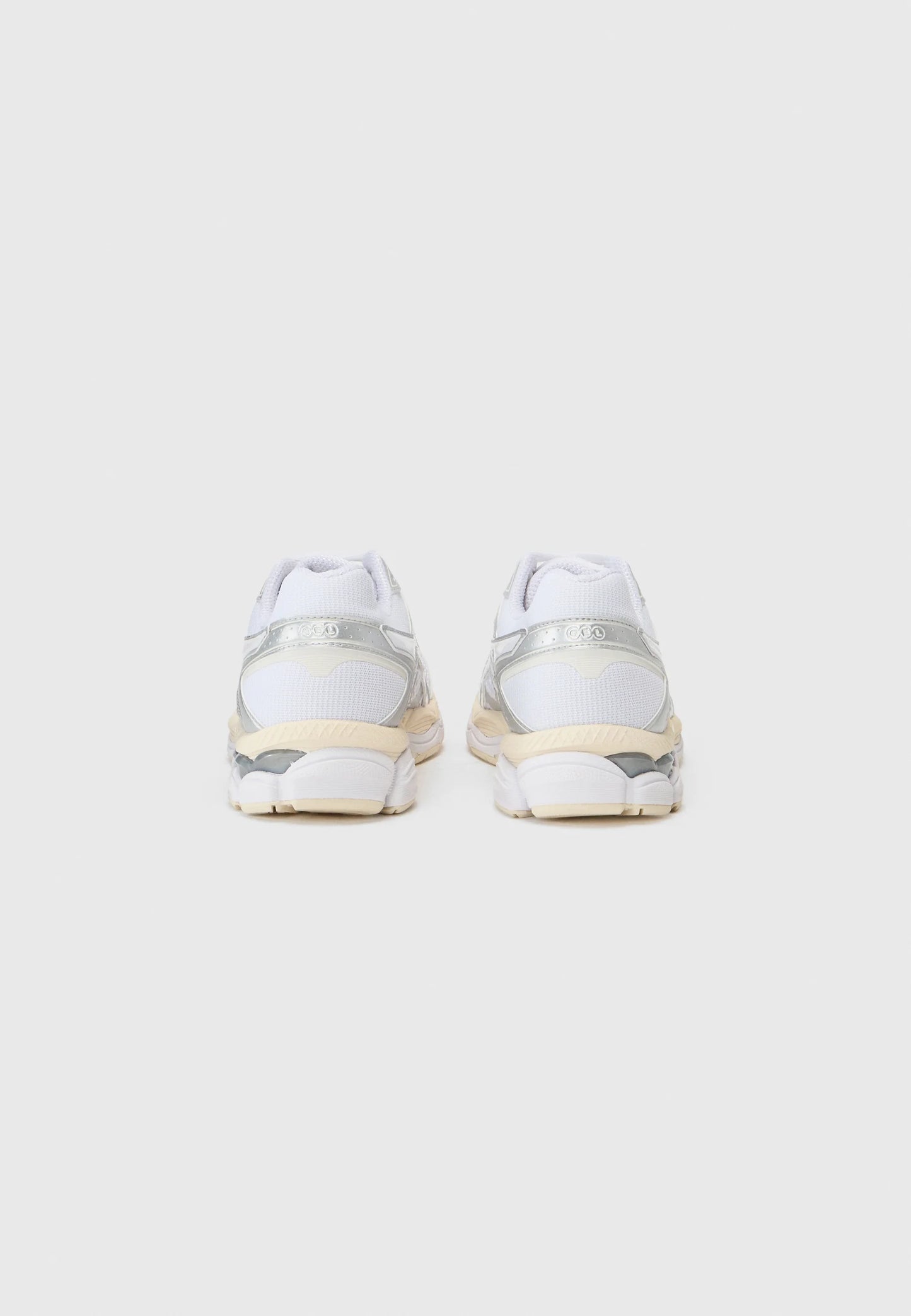 Asics Gel-Cumulus 16 White
