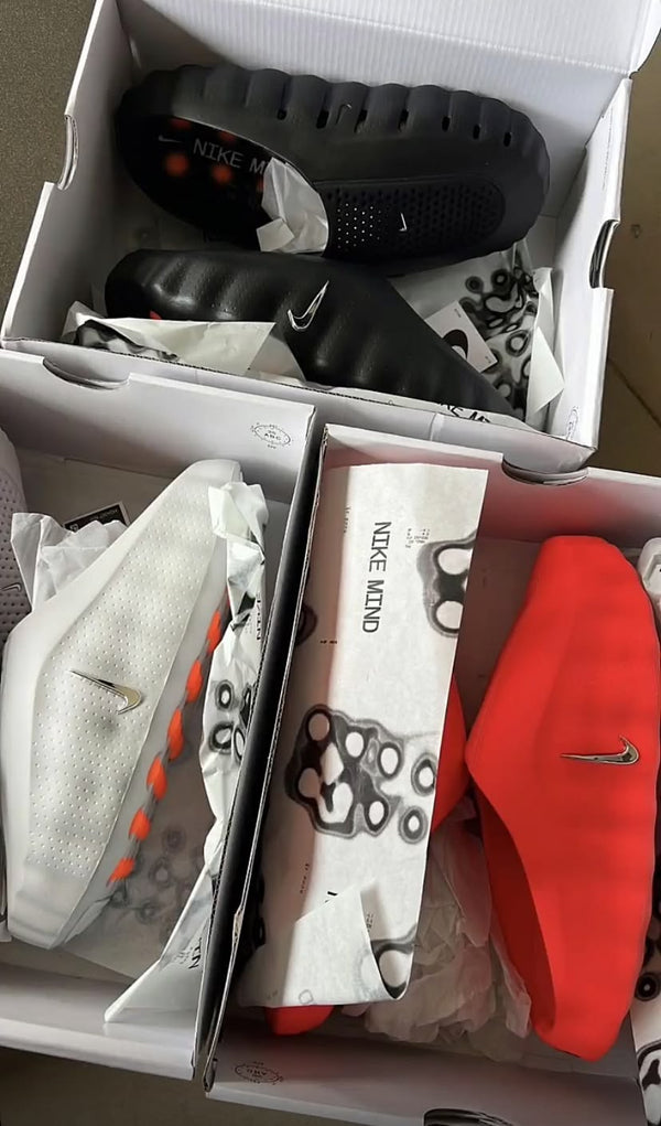 Nike Mind 001