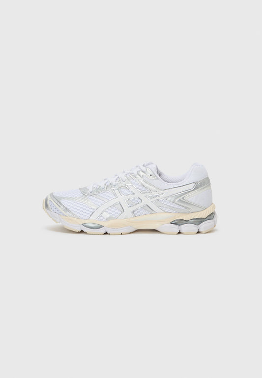 Asics Gel-Cumulus 16 White - vue profil running blanc